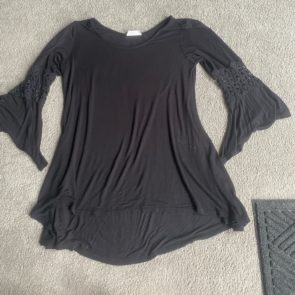 Flowy Black Shirt